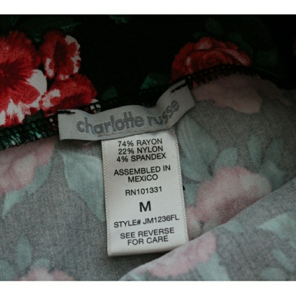 Floral high waisted shorts 🌸 - Picture 3 of 3